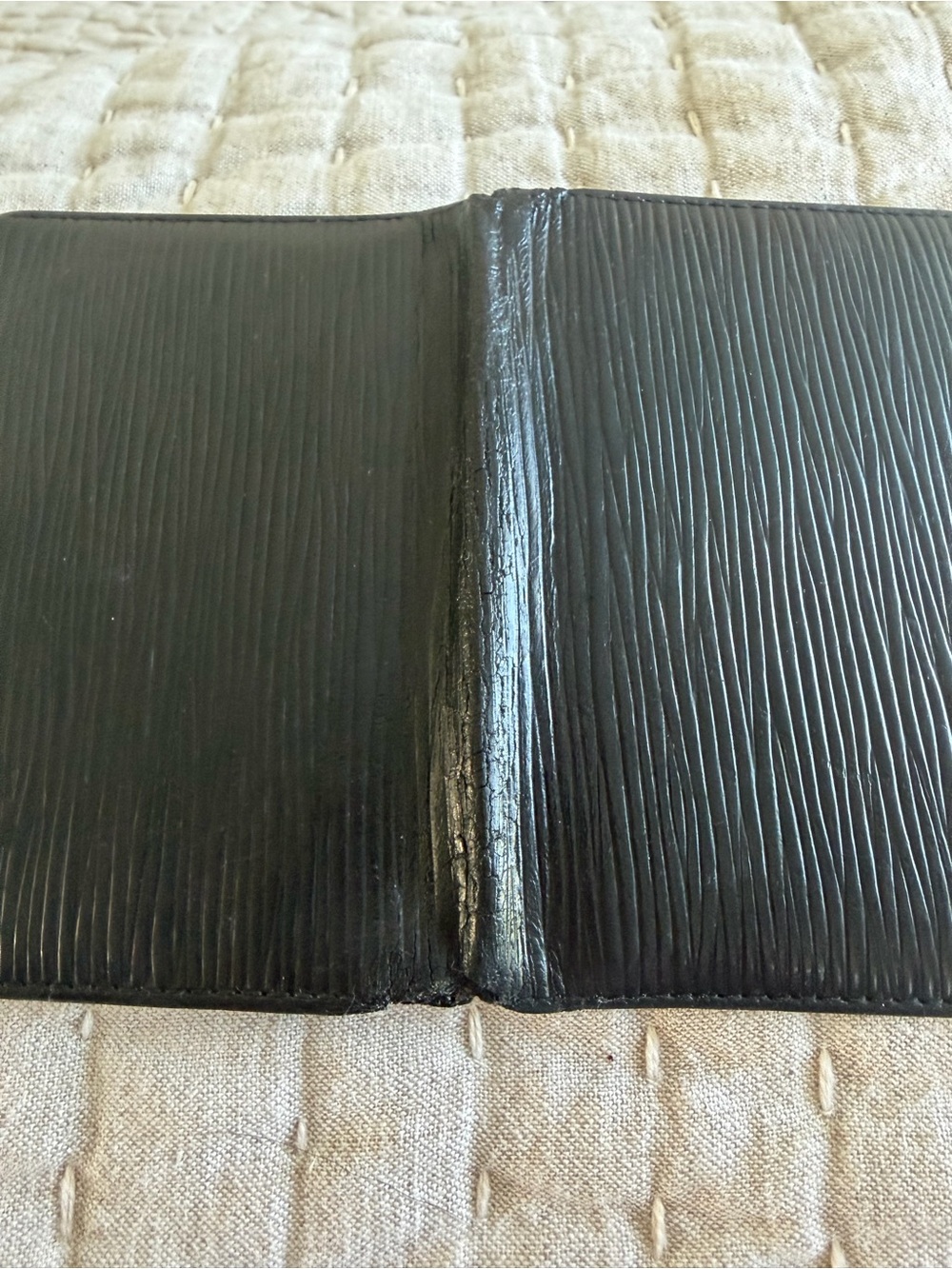 Louis Vuitton Black Epi Leather Card Holder/Wallet - Picture 10 of 13